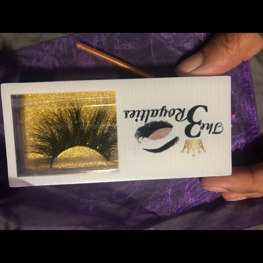 Lashes with multiple selections - Picture 2 of 13